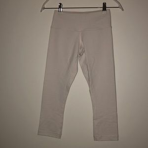 Lululemon Wonder Under Crop